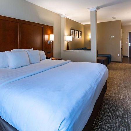 Comfort Suites Denver Near Anschutz Medical Campus Аврора Экстерьер фото