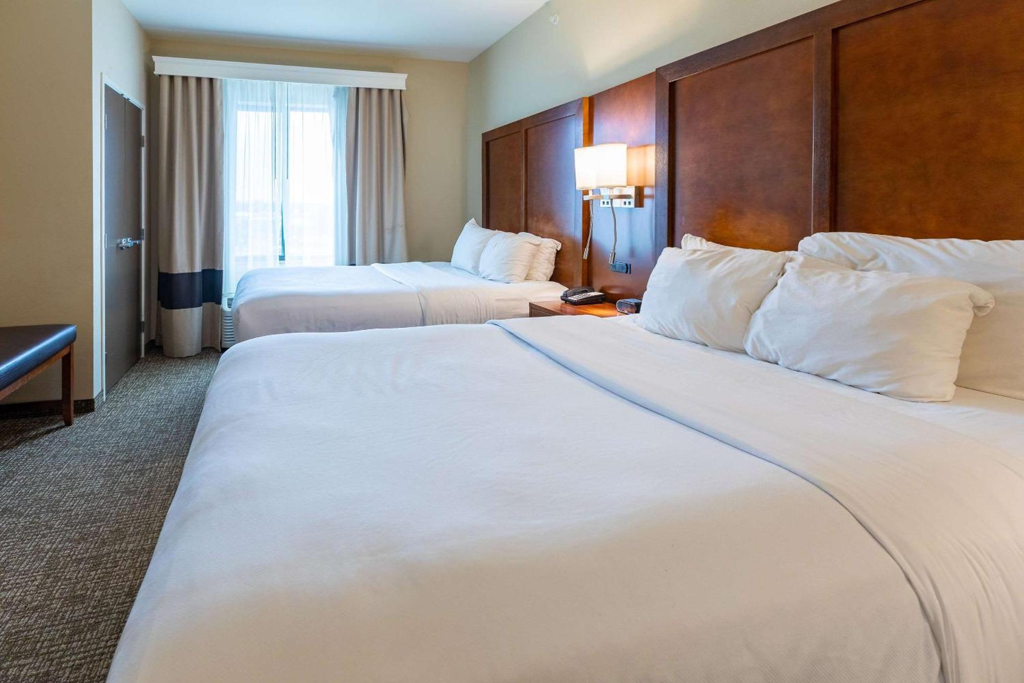 Comfort Suites Denver Near Anschutz Medical Campus Аврора Экстерьер фото