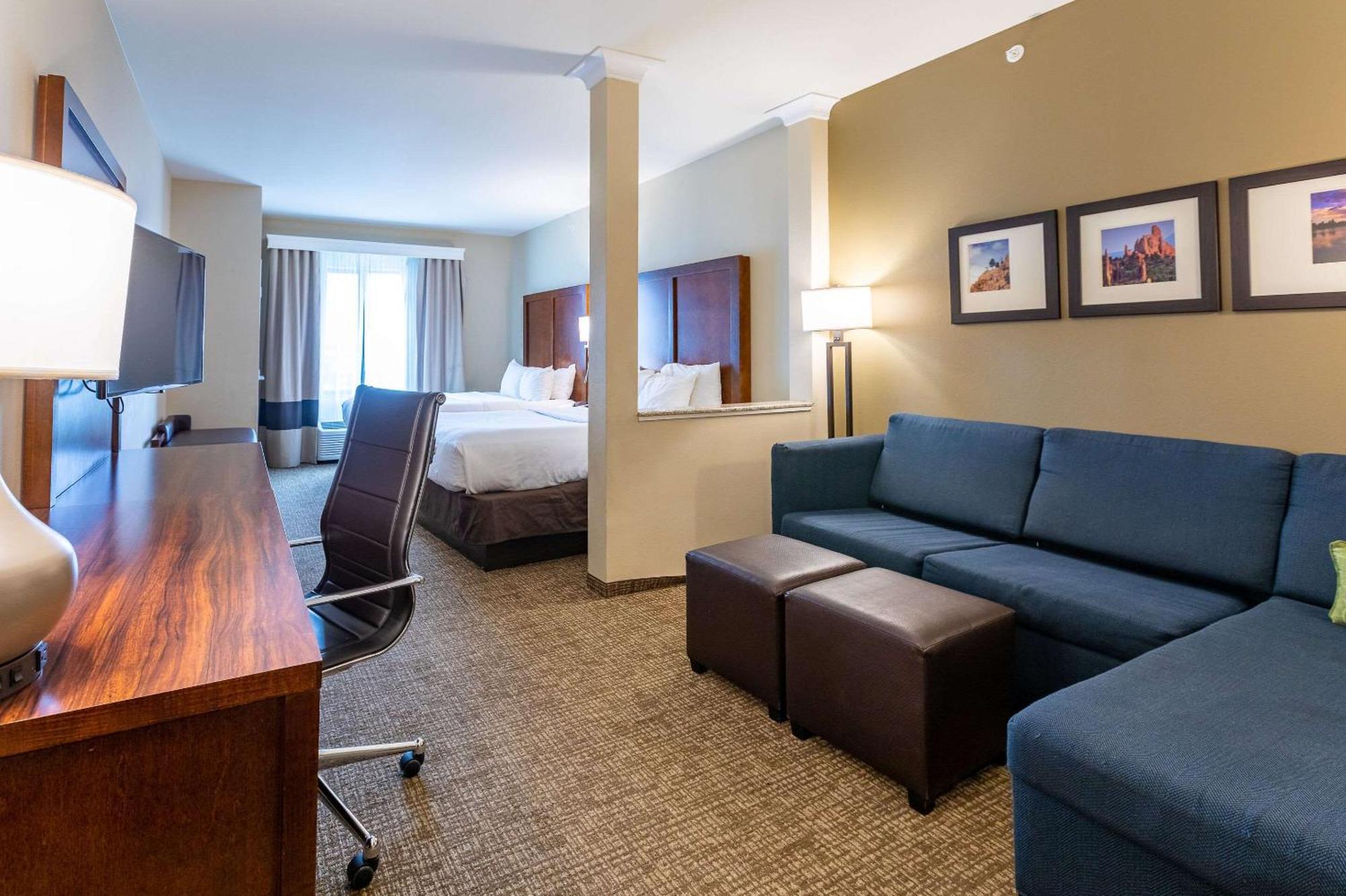 Comfort Suites Denver Near Anschutz Medical Campus Аврора Экстерьер фото