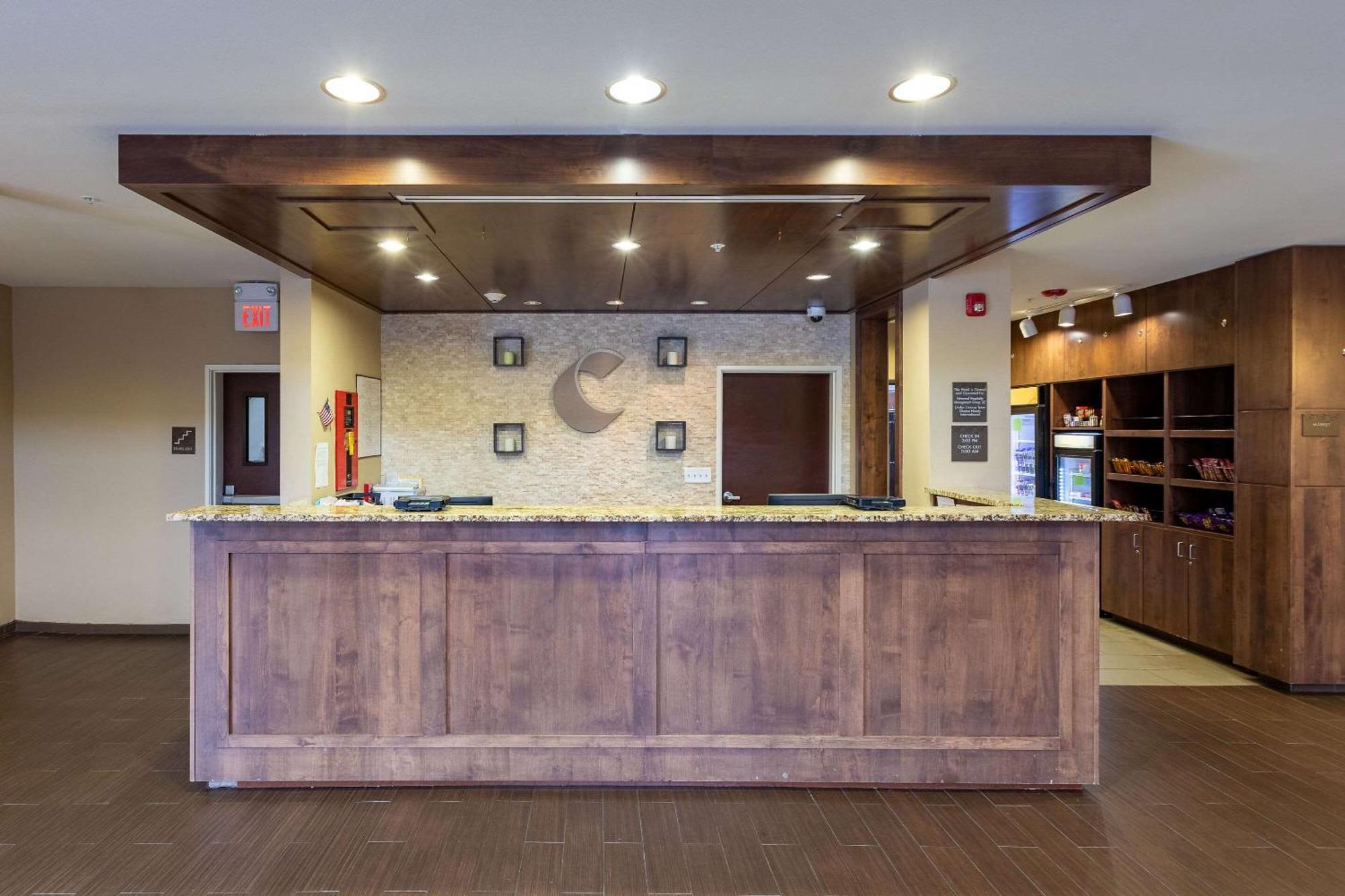 Comfort Suites Denver Near Anschutz Medical Campus Аврора Экстерьер фото