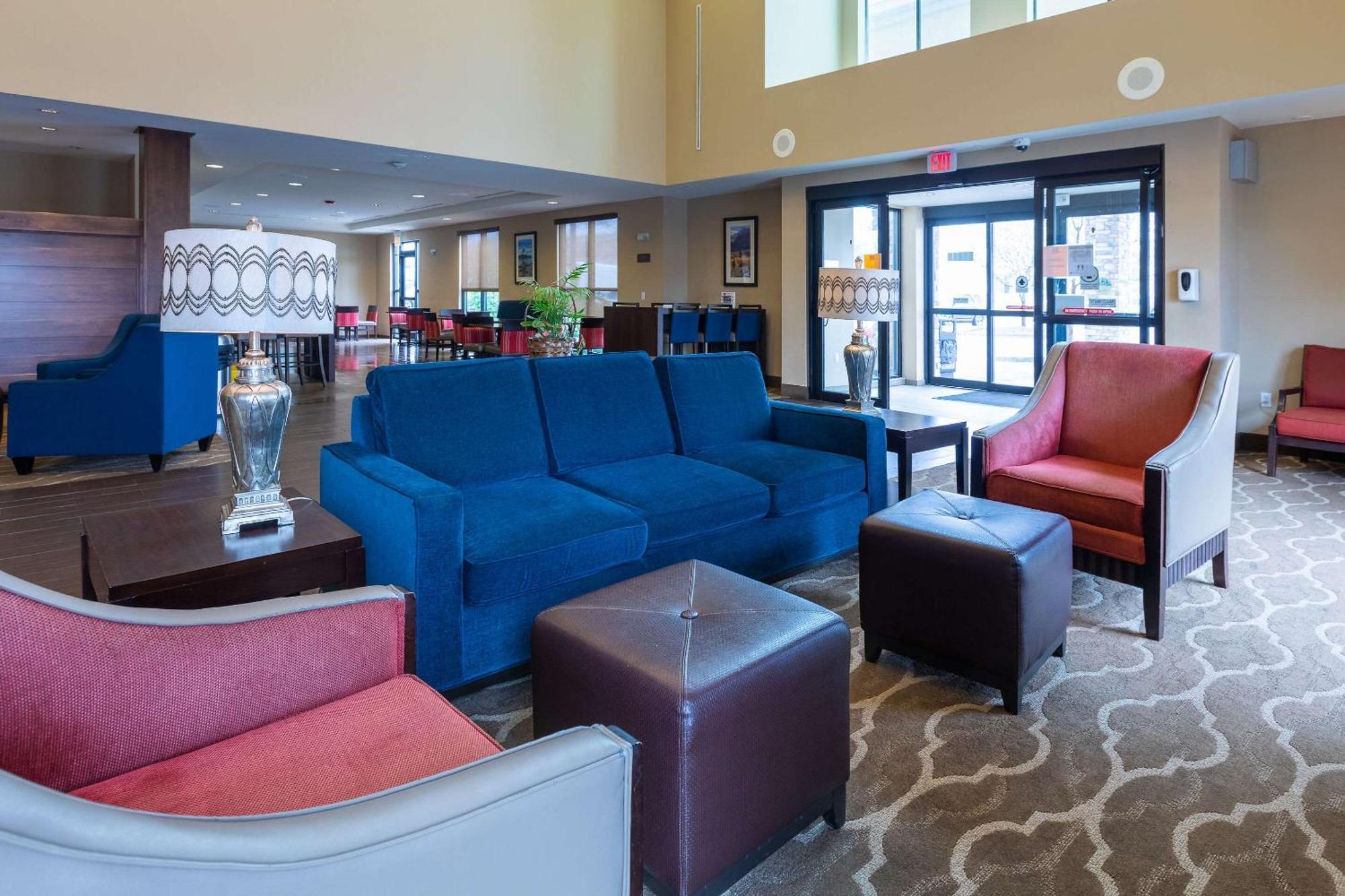 Comfort Suites Denver Near Anschutz Medical Campus Аврора Экстерьер фото