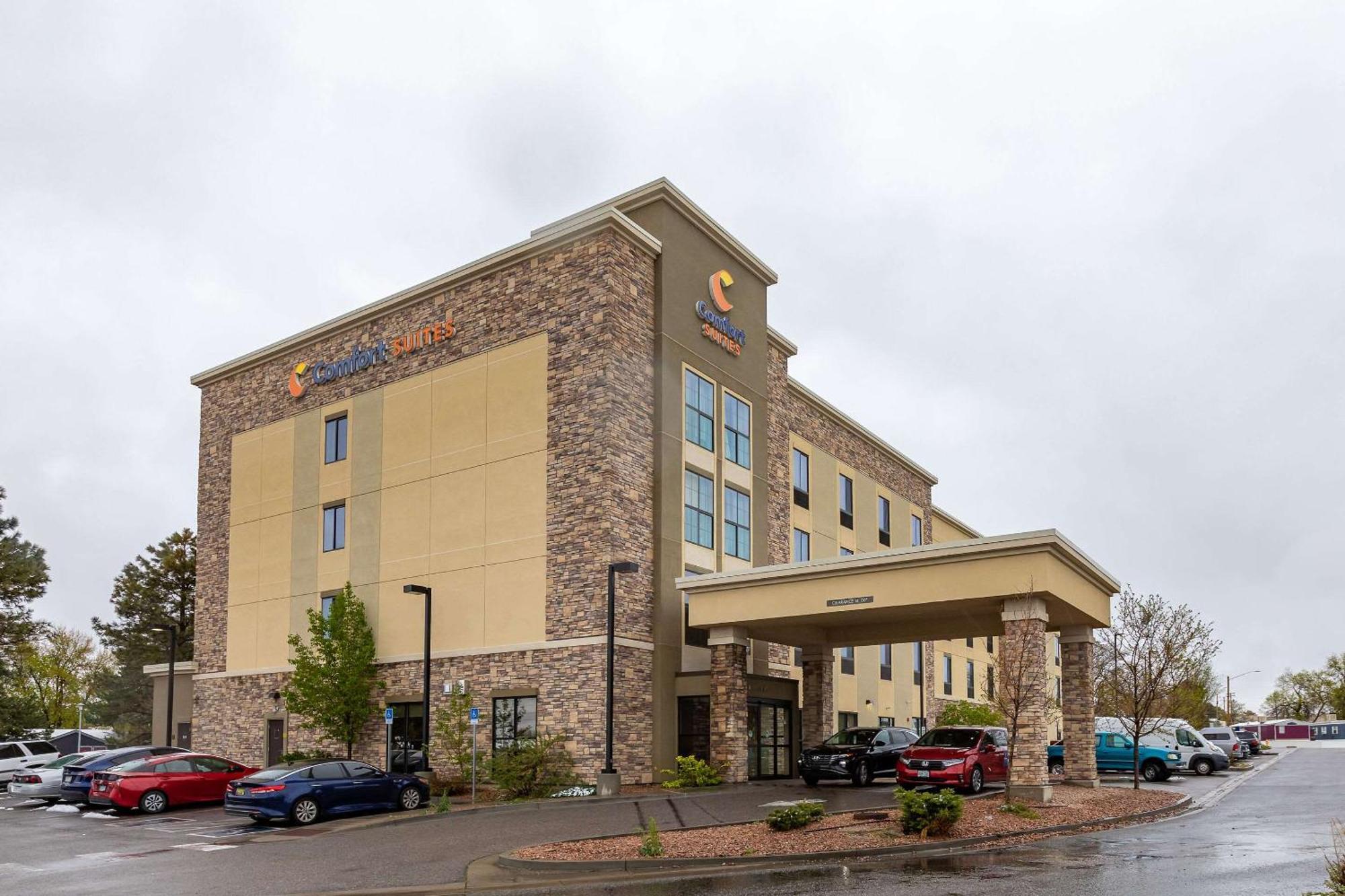 Comfort Suites Denver Near Anschutz Medical Campus Аврора Экстерьер фото