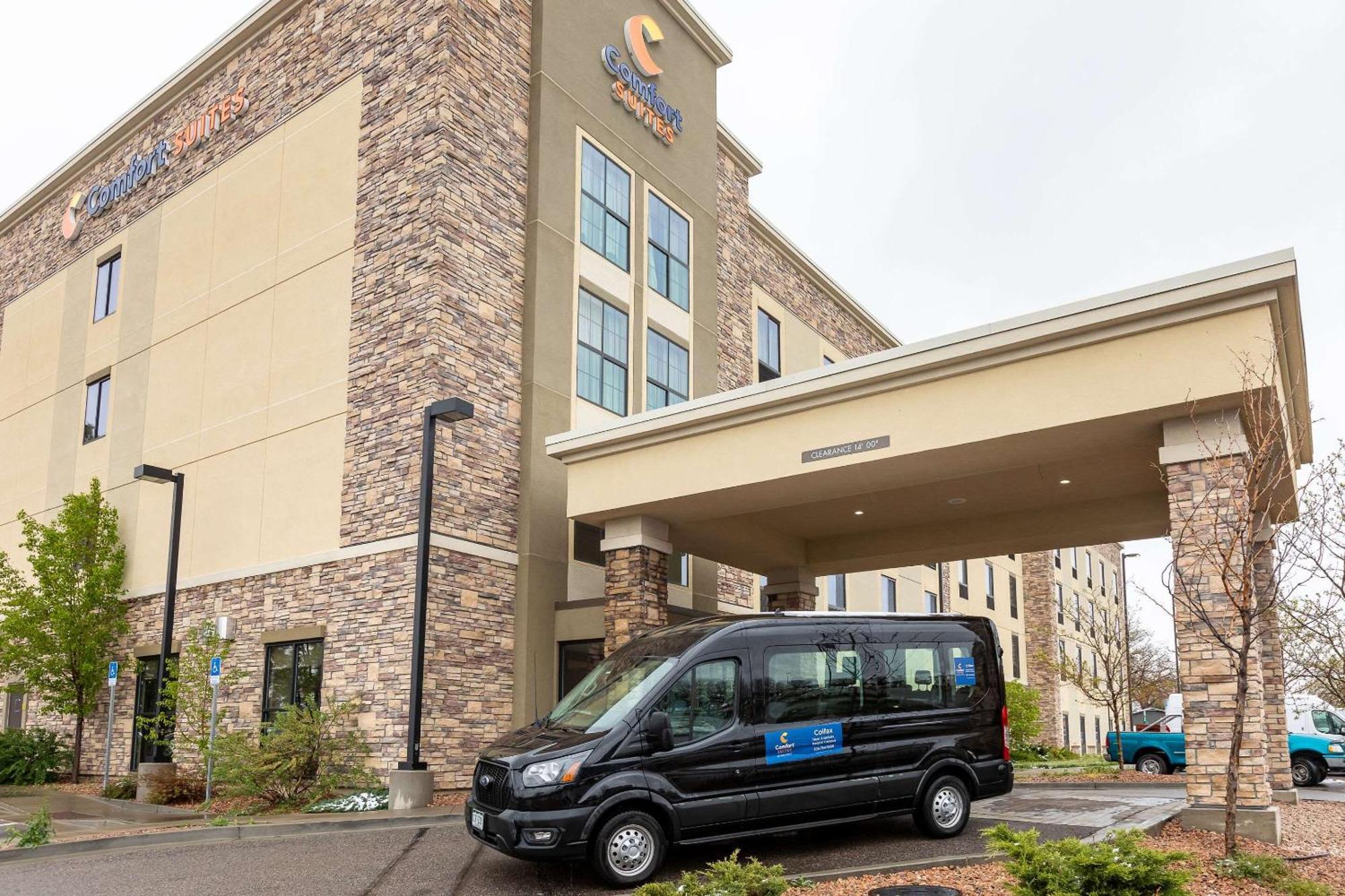 Comfort Suites Denver Near Anschutz Medical Campus Аврора Экстерьер фото